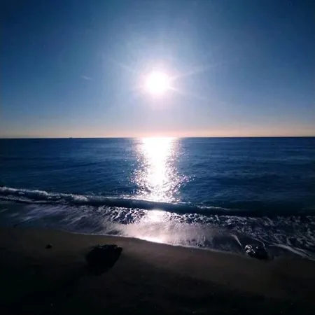 La Casa Di Selly 2 - A Due Metri Dal Mare- Bergeggi